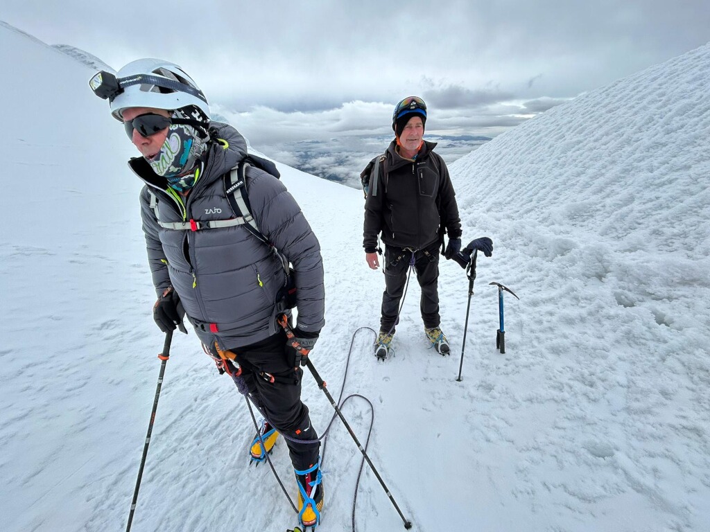 Summit Trekking Ecuador