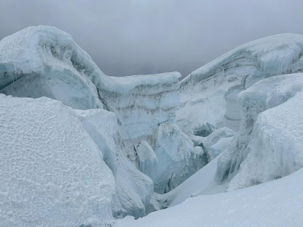 Summit Trekking Ecuador