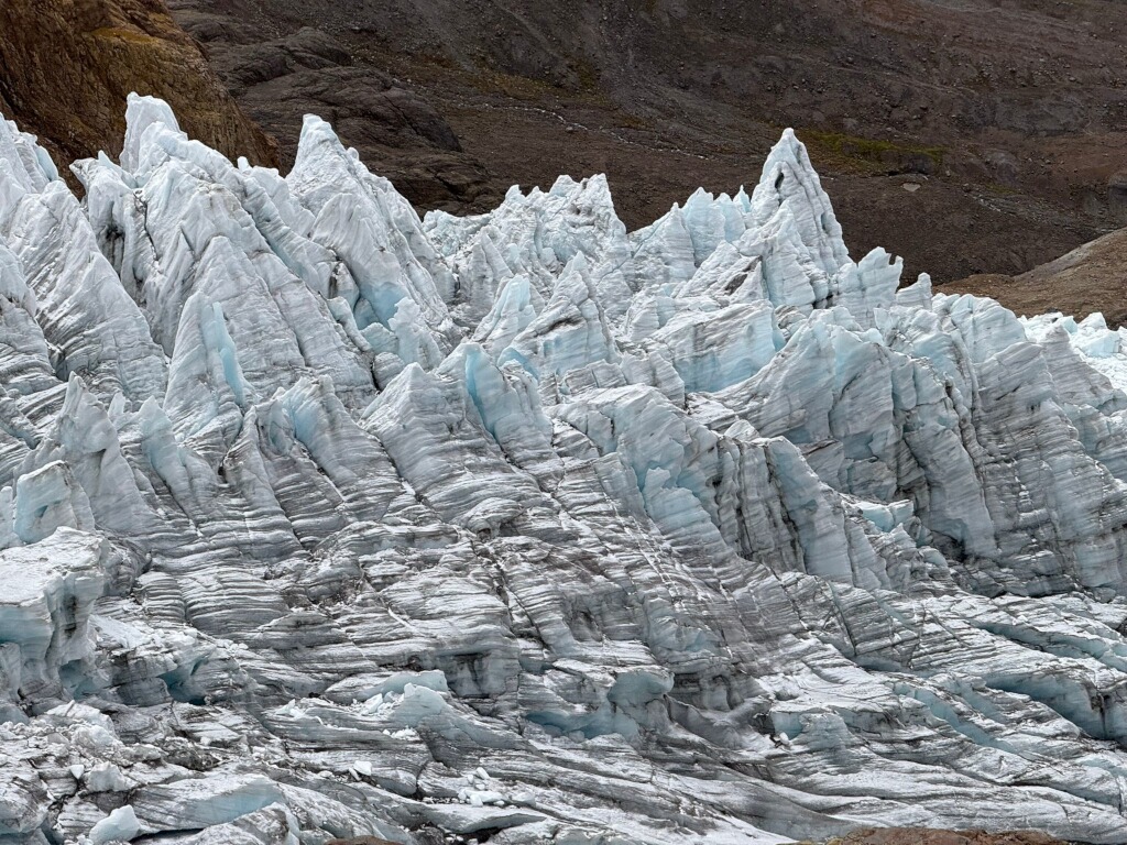 Summit Trekking Ecuador